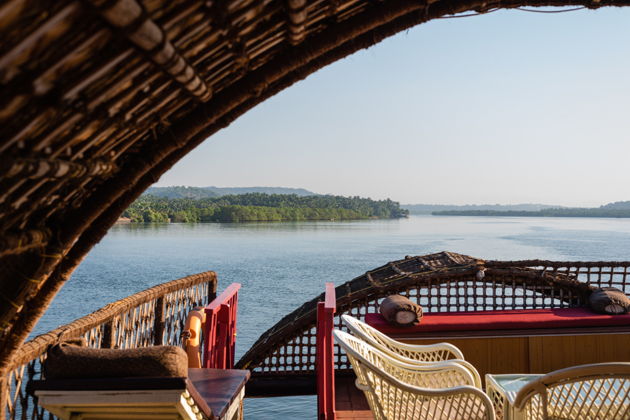 Фото экскурсии - Арендуй плавучий дом для незабываемого круиза - 3