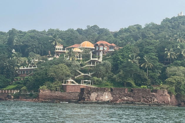 Фото экскурсии - Погружение с аквалангом встреча с дельфинами отдых на пляже и барбекю - 5