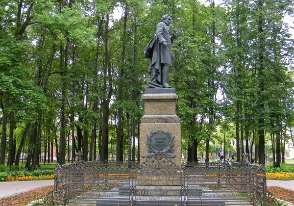 Город — щит, город — ключ к сердцу России (обзорная экскурсия) - фото 4