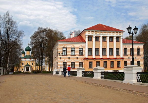 Обзорная пешеходная экскурсия по Угличу - фото 3