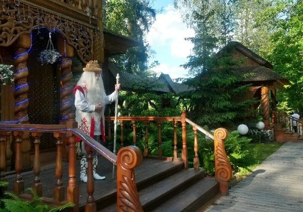 Индивидуальная экскурсия в поместье Деда Мороза на микроавтобусе - фото 3