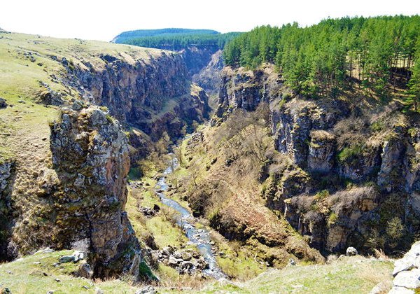 Бриллиант над пропастью: Экскурсия в каньон Дашбаши - фото 1