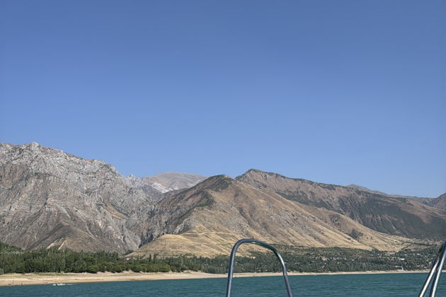 Фото экскурсии - Путешествие из Ташкента к горным вершинам Амирсоя, Чимгана и озеру Чарвак - 3