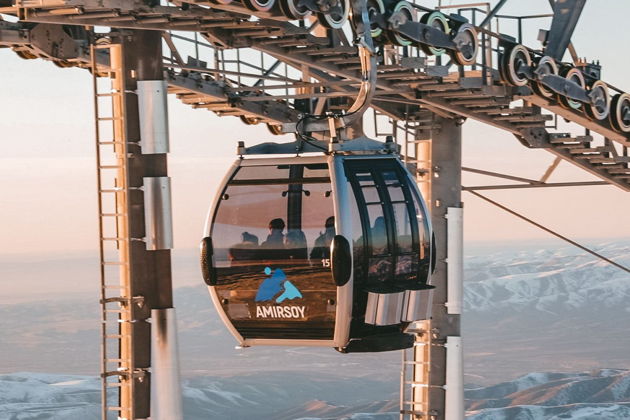 Фото экскурсии - Путешествие из Ташкента к горным вершинам Амирсоя, Чимгана и озеру Чарвак - 6