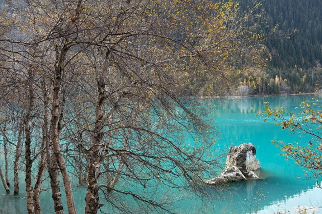 Фото экскурсии - Однодневная поездка на озеро Иссык - 3