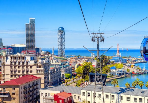 Грузия 360: от морских пейзажей Батуми до вершин Казбеги - фото 3