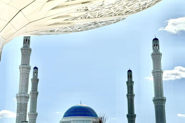 Фото - экскурсия: Архитектура и смысл республиканской мечети в Астане