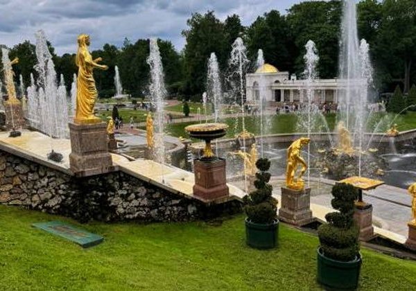 Величие Петергофа: откройте для себя царскую резиденцию — билеты включены - фото 3