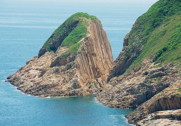 Экскурсия на катере по геопарку «Четыре морские арки» - фото 1