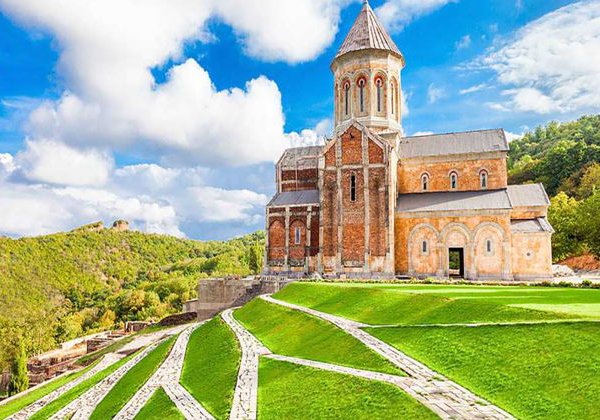 Кахетия: Коропорация «Киндзмараули» и Микрозона Манави - фото 3
