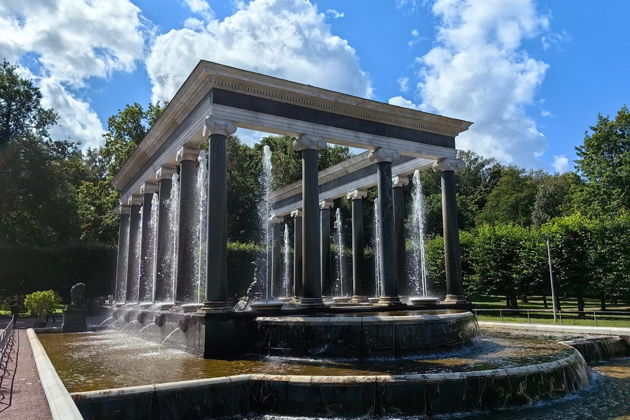 Фото экскурсии - Прогулка по парку Петергофа среди великолепных фонтанов - 5