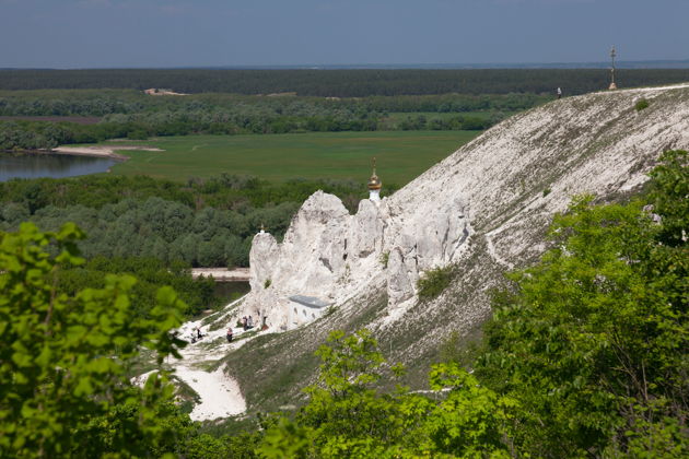 Фото экскурсии - Раскрывая тайны подземных храмов: путешествие в Дивногорье и Костомарово на туристическом транспорте - 15