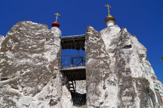 Фото экскурсии - Раскрывая тайны подземных храмов: путешествие в Дивногорье и Костомарово на туристическом транспорте - 9