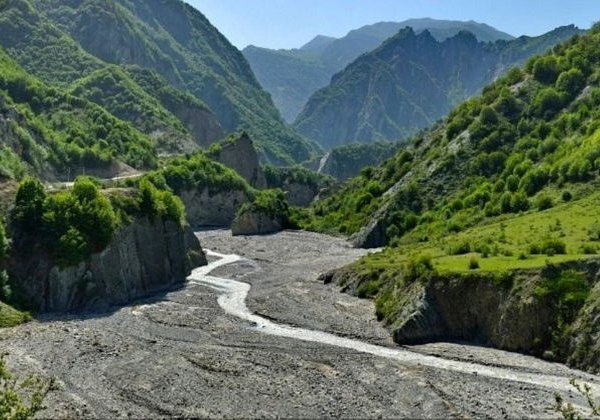 Индивидуальный тур: архитектурные и природные чудеса Азербайджана за 4 дня - фото 4