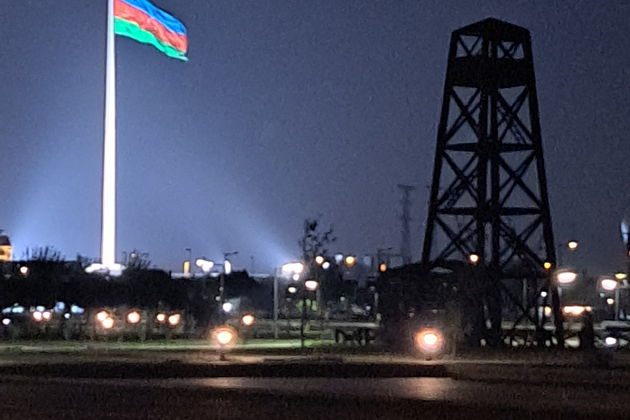 Фото экскурсии - Вечерний блеск Баку: авто-прогулка - 5