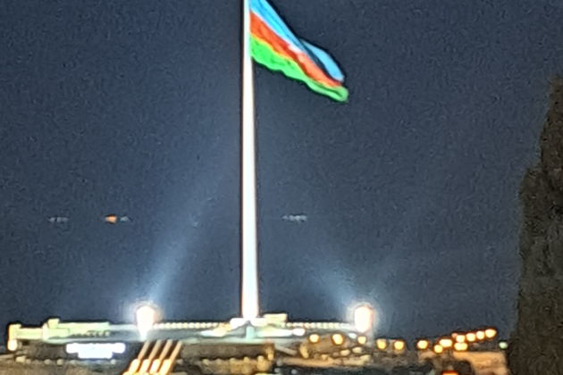 Фото экскурсии - Вечерний блеск Баку: авто-прогулка - 9