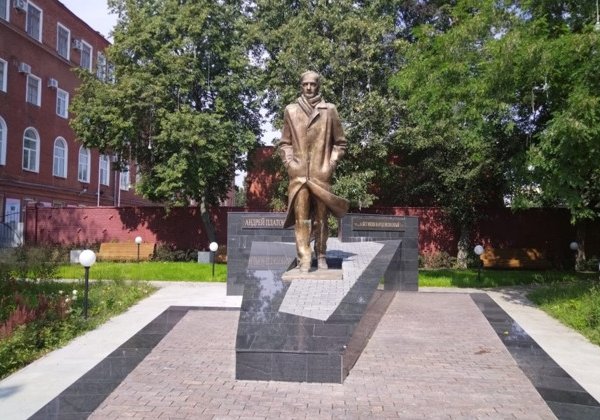 Воронеж литературный — тематическая экскурсия по городу