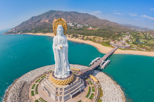 Фото экскурсии - Прогулка по старинному городу с посещением прибрежного утеса и изваяния Гуаньинь - 5