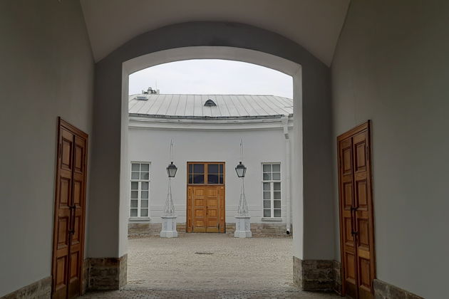 Фото экскурсии - Интерактивный квест по Елагину острову с мистическим сюжетом - 1