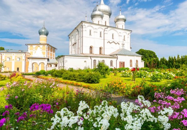 Женские монастыри в окрестностях Великого Новгорода