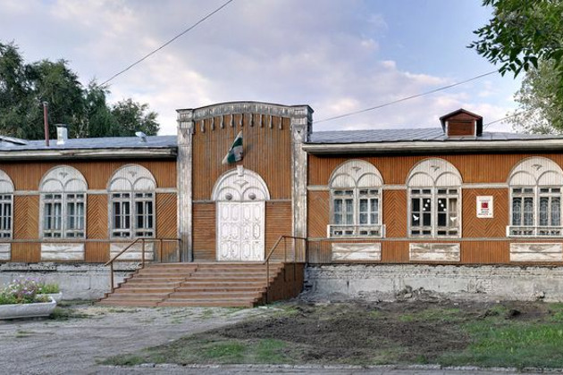 Прогулка от Дворянской до Невского: увлекательная летопись Кургана