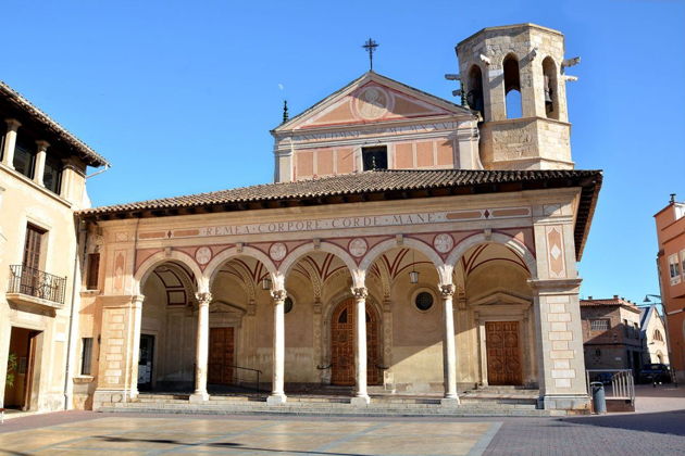 Фото экскурсии - Поездка из Барселоны в город кавы и шоколада на поезде - 3