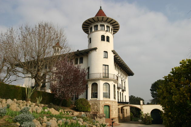 Фото экскурсии - Поездка из Барселоны в город кавы и шоколада на поезде - 4