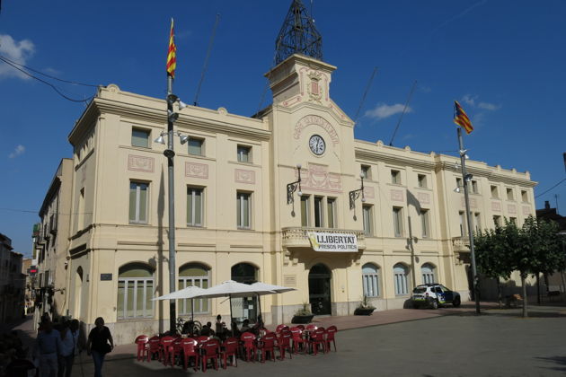 Фото экскурсии - Поездка из Барселоны в город кавы и шоколада на поезде - 6