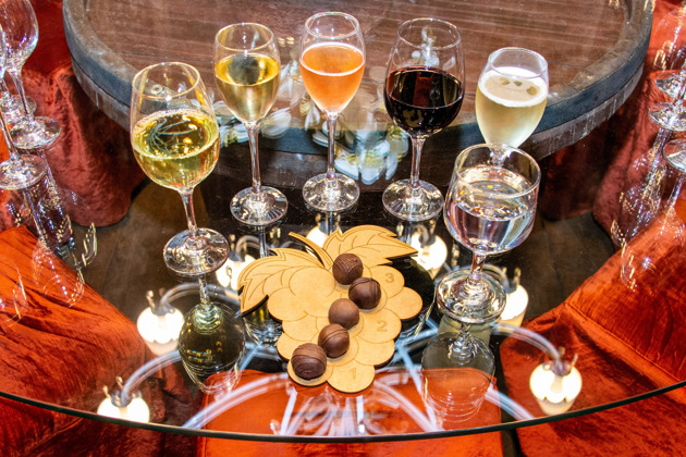 Фото - экскурсия: Поездка из Барселоны в город кавы и шоколада на поезде