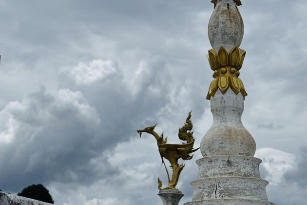 Фото экскурсии - В небесах парят пагоды Сурат Тхани на высоте 300 метров - 11