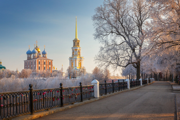 Фото - экскурсия: Отправляемся в страну персонажей