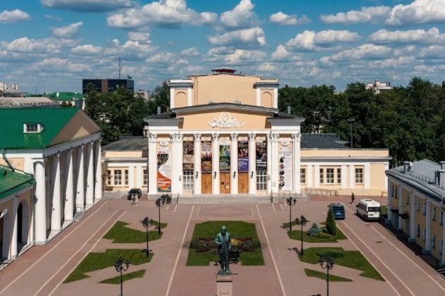 Фото экскурсии - Автобусная экскурсия по городу с визитом в музей военной техники Воздушно-десантных войск - 3