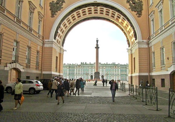 Мобильный квест-экскурсия «Спасение призрака Белой Дамы» - фото 2