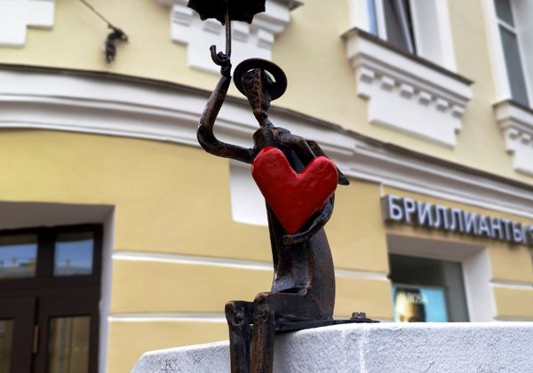 Смоленск: ангелы, скульпторы и туризм