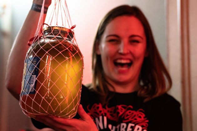 Фото экскурсии - Тур по пивоварне крафтового пива с пробами десяти различных сортов - 6