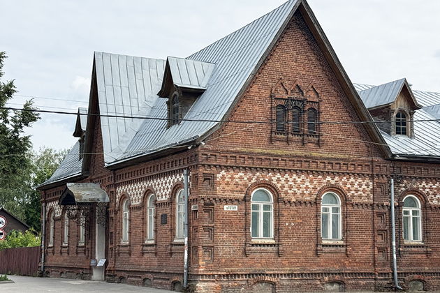 Фото экскурсии - Отправляемся к мастерам хрустальных дел в Музей хрусталя имени Мальцовых в Гусь-Хрустальном - 5