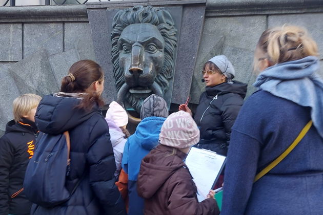 Фото экскурсии - Прогулка по следам Алисы Селезневой в городском квесте Гостья из будущего - 3