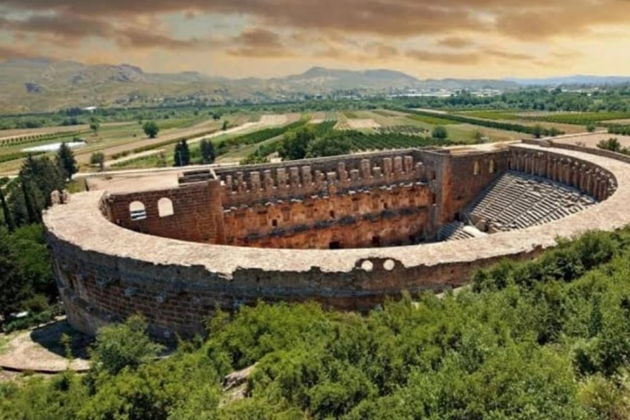 Фото экскурсии - Откройте древние города Перге и Аспендос на экскурсии с поездкой к водопаду Куршунлу - 3