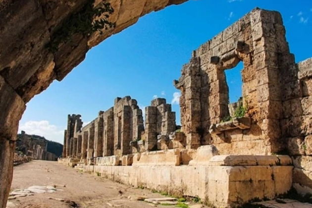 Фото экскурсии - Откройте древние города Перге и Аспендос на экскурсии с поездкой к водопаду Куршунлу - 7