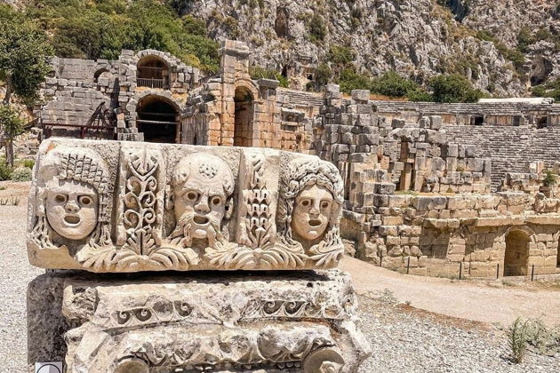 Фото экскурсии - Путешествие в античный город Мира и посещение храма Святого Николая Чудотворца - 3