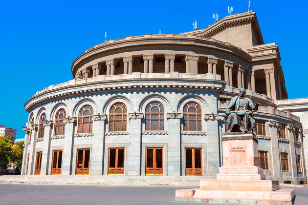 Фото экскурсии - Путешествие из Еревана к озеру Севан: от розового города до голубых вод - 9