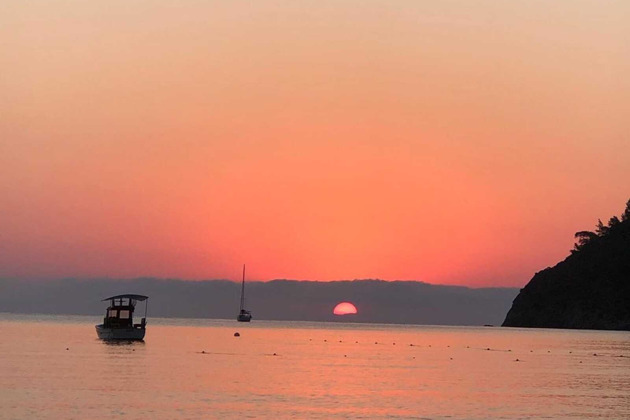 Фото - экскурсия: Романтический круиз на яхте к острову Сулуада на закате с трансфером из Белека