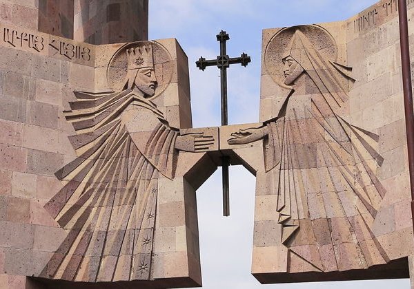 Духовный центр Армении - фото 3