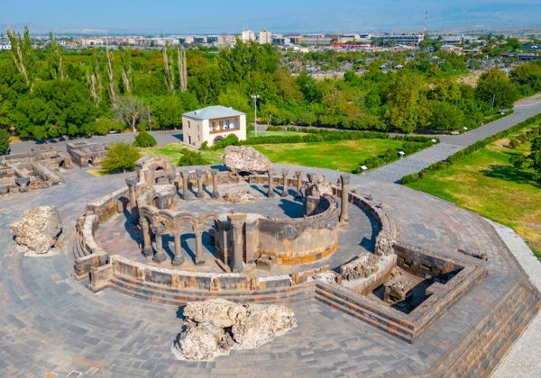 Духовный центр Армении - фото 4