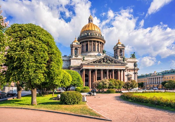 Индивидуальная экскурсия по храмам и монастырям Петербурга на автомобиле - фото 4