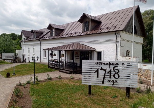 Романтика дворянской усадьбы и купеческие традиции в Полотняном заводе - фото 4