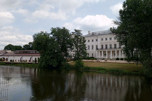 Фото экскурсии - Прогулки по дворянской усадьбе и знакомство с купеческим бытом в Полотняном заводе - 9