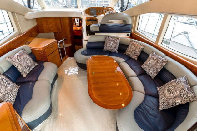 Фото экскурсии - Отправляйтесь в морское путешествие на шикарной яхте - 2