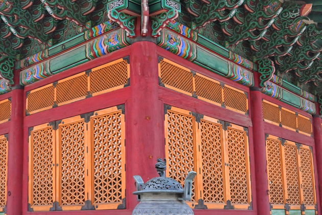 Фото экскурсии - Прогулка по Сеулу: деревня Букчон Ханок, дворец Токсугун и рынок Кванчжан - 5