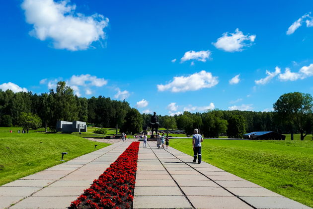 Фото экскурсии - Экскурсия в мемориальный комплекс Хатынь и на Курган Славы - 2